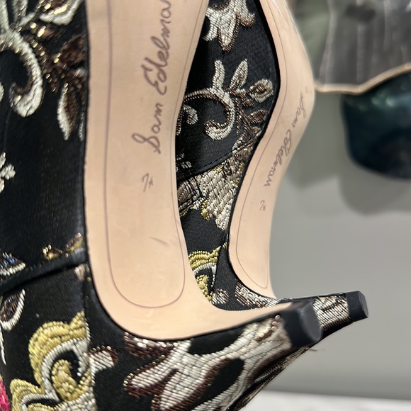 SAM EDELMAN Black Floral Embroidered Kinzey Round Toe Cone Heel Booties 7.5 - Picture 14 of 14